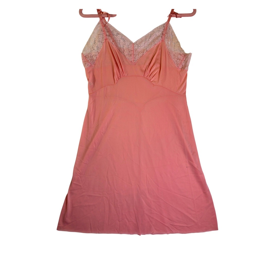 Vintage Carters Pink Nylon Lace Full Slip Dress 36 Average Adjustable Straps